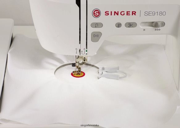 Obruč za vezenje 40 x 40 mm D0ZNHB150 SINGER pribor